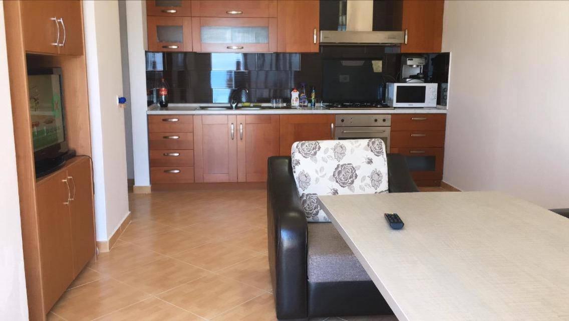 Relax Rental Vlorë 外观 照片