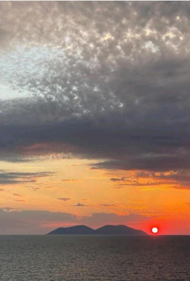 Relax Rental Vlorë 外观 照片