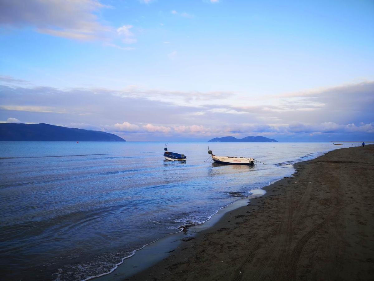 Relax Rental Vlorë 外观 照片