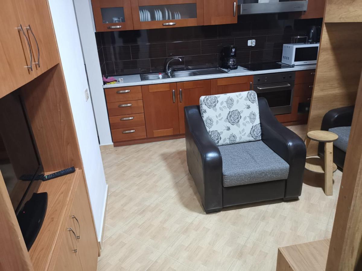 Relax Rental Vlorë 外观 照片