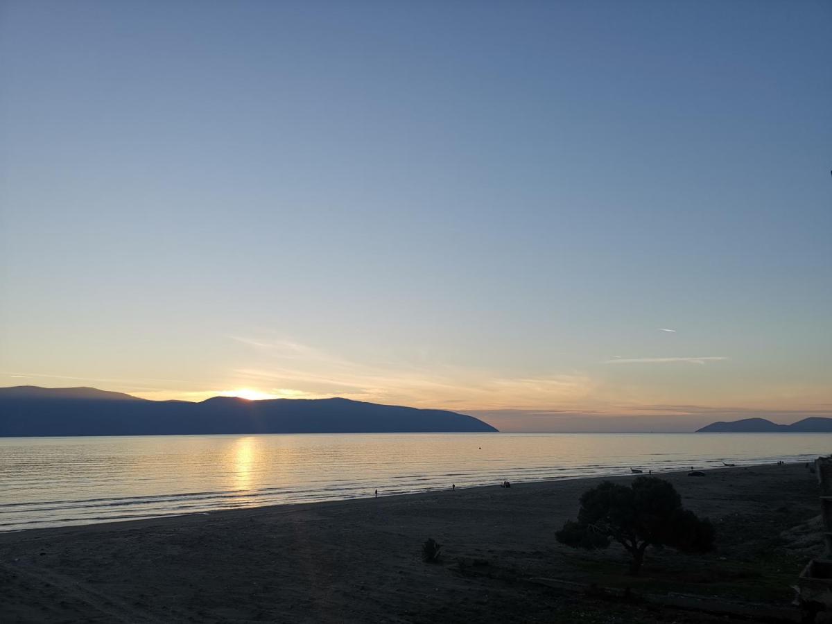 Relax Rental Vlorë 外观 照片