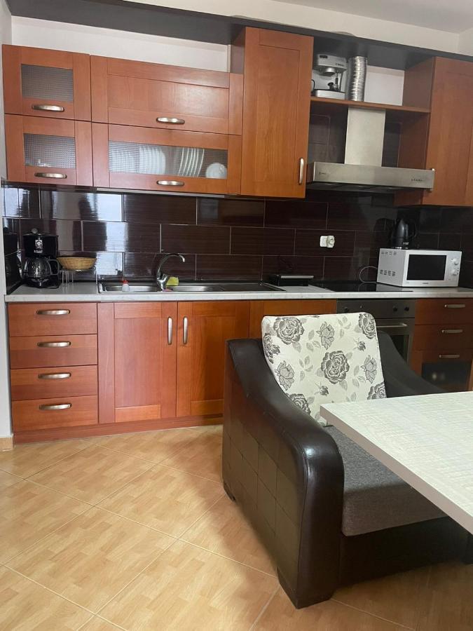 Relax Rental Vlorë 外观 照片