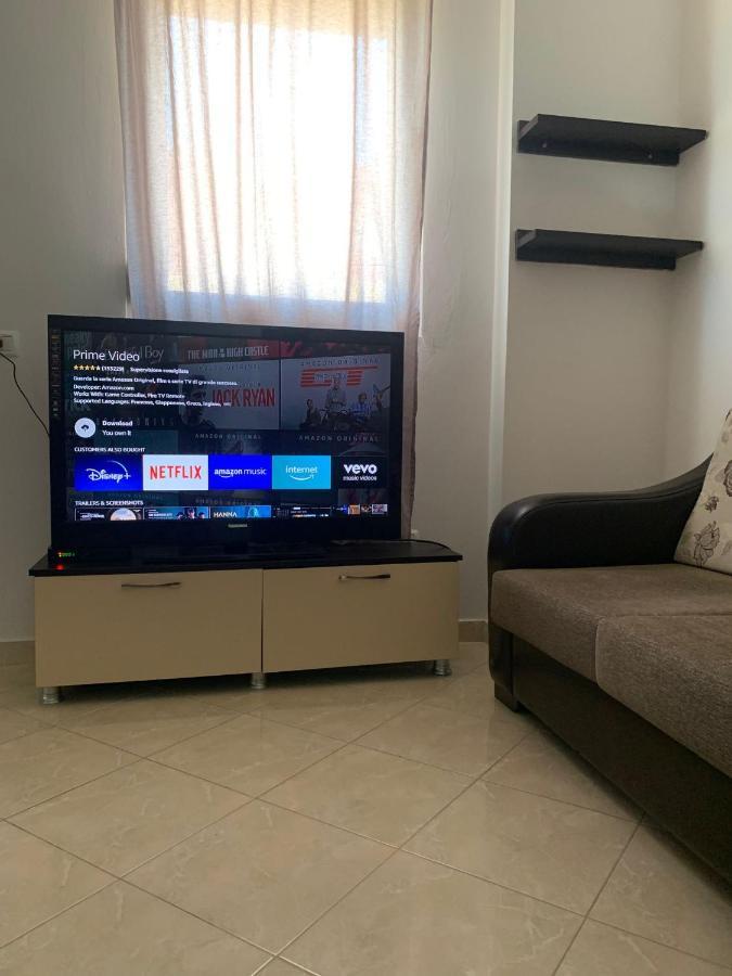 Relax Rental Vlorë 外观 照片