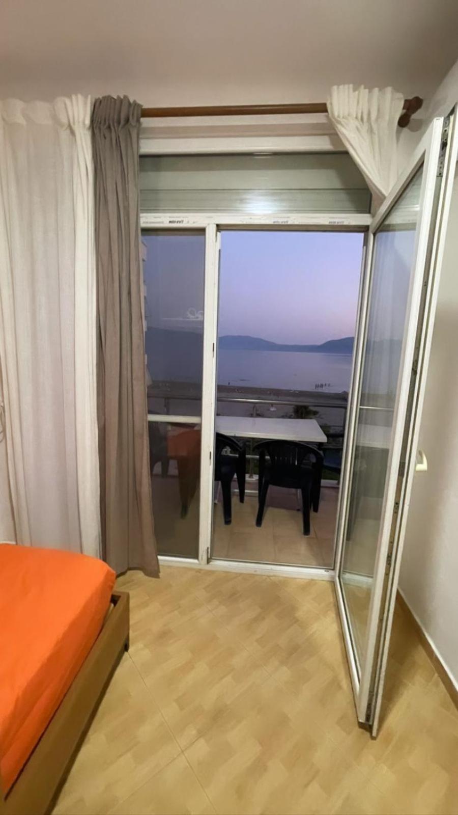 Relax Rental Vlorë 外观 照片