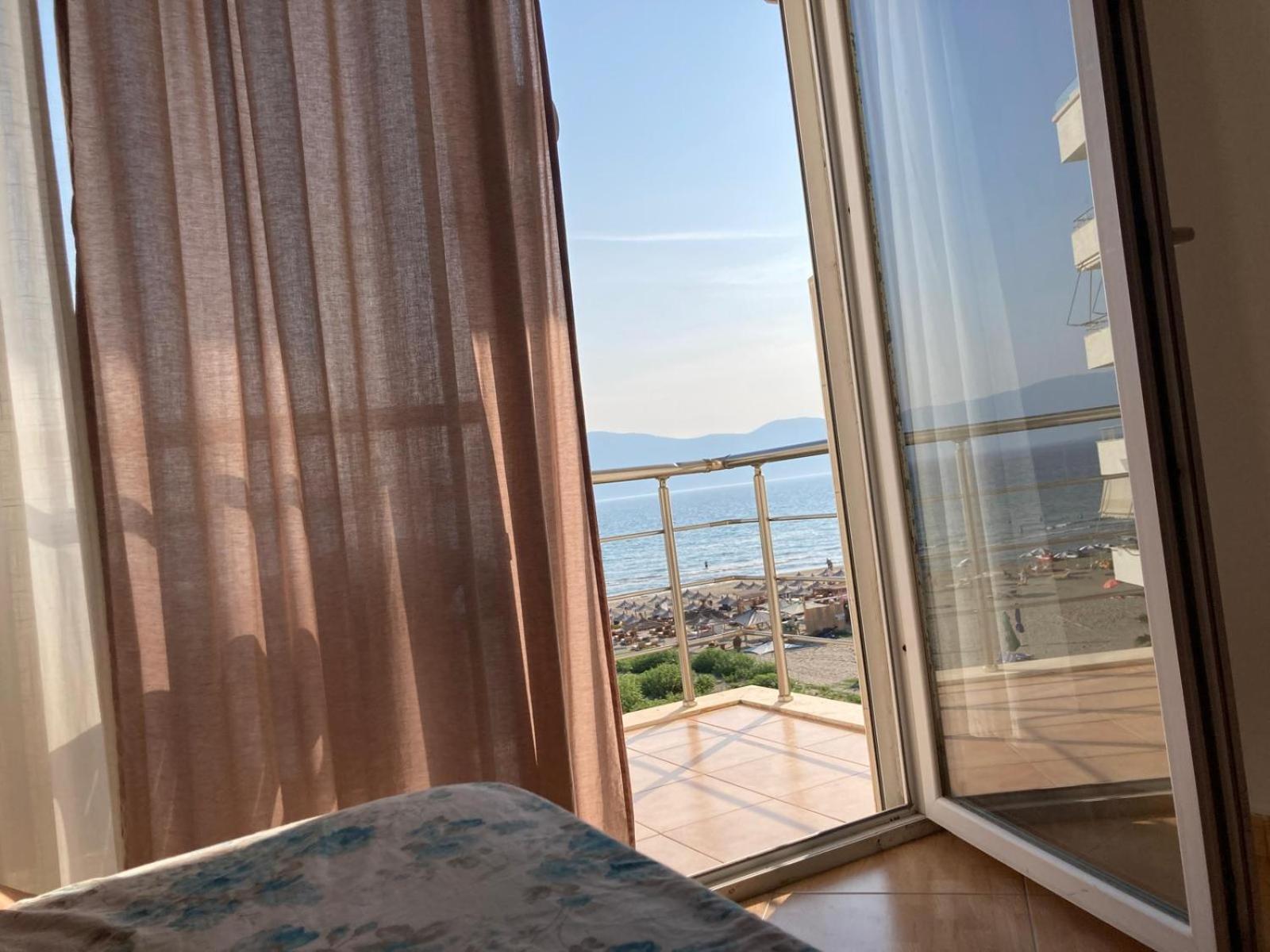Relax Rental Vlorë 外观 照片